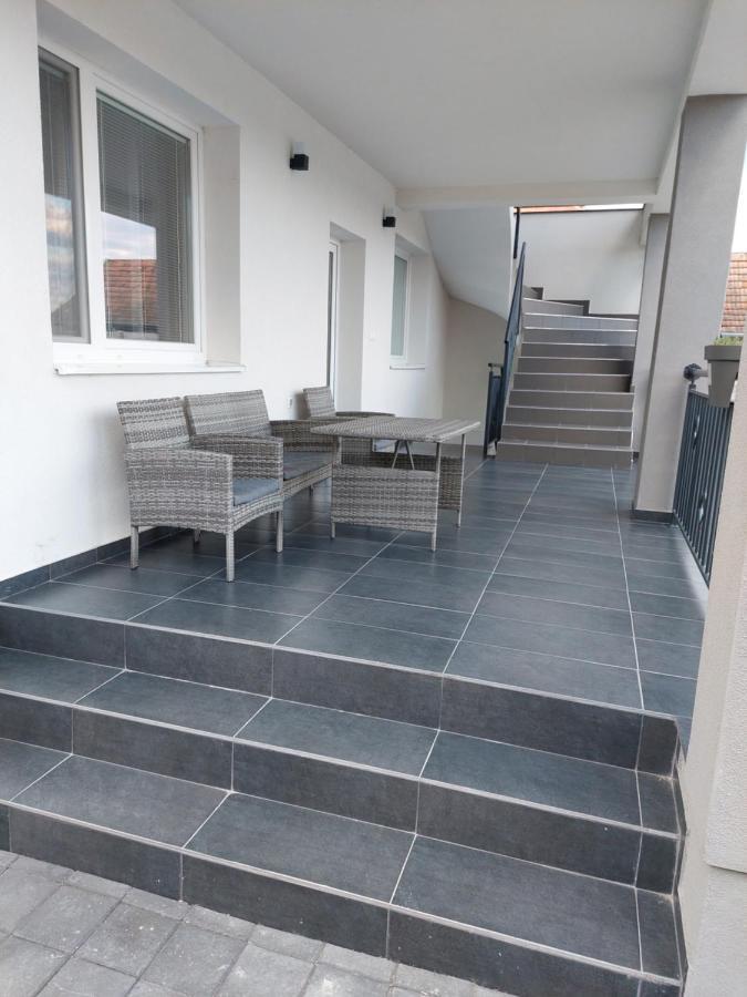 Apartmany Roland Veľký Meder Exterior foto