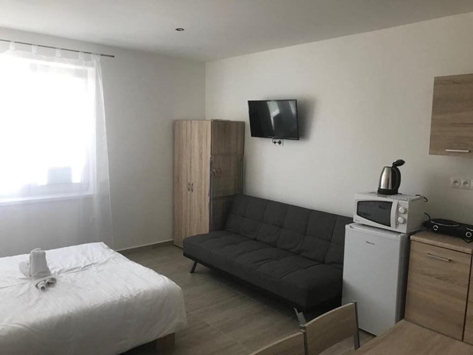Apartmany Roland Veľký Meder Exterior foto